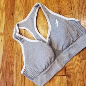 Doyoueven Scrunch Seamless Grey Sports Bra Medium